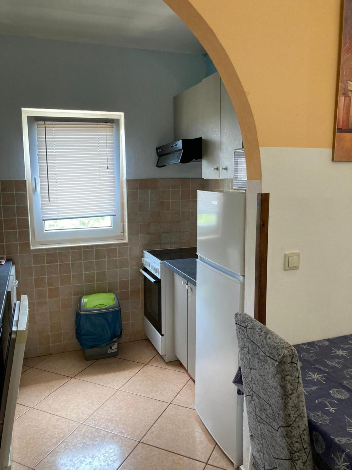 Apartman Perci Vrh Tar-Vabriga Buitenkant foto