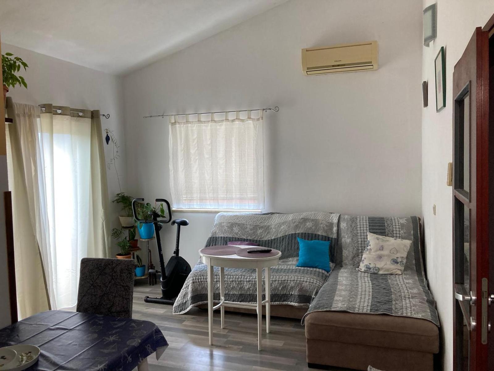 Apartman Perci Vrh Tar-Vabriga Buitenkant foto